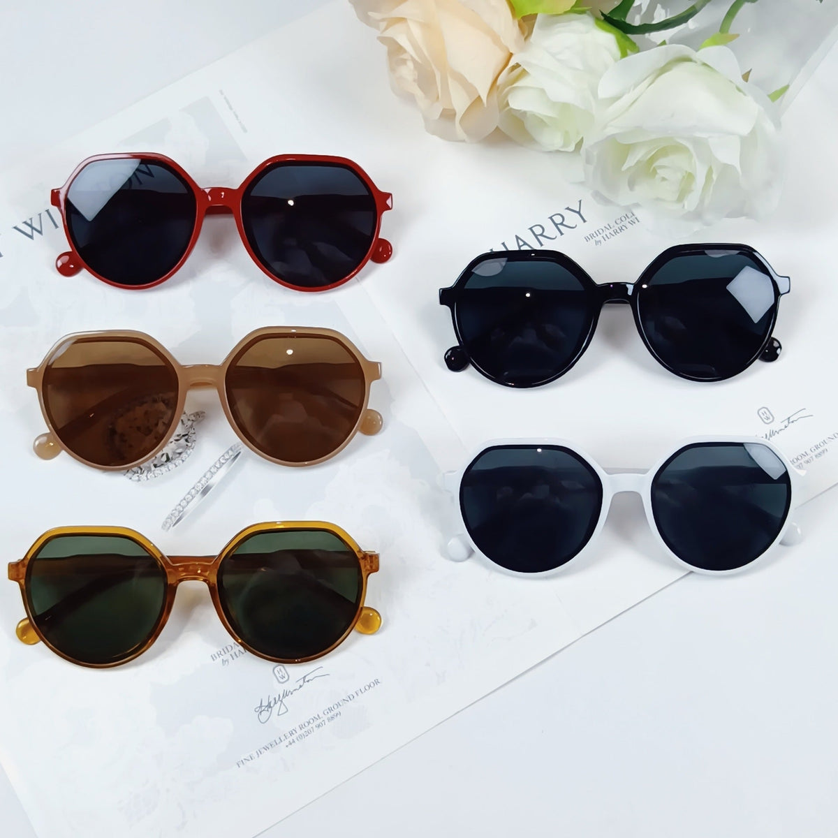 Lunettes de soleil géométriques pour femmes avec style audacieux 4