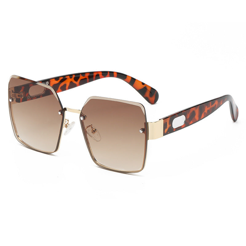 Lunettes de soleil géométriques pour femmes tendance 3