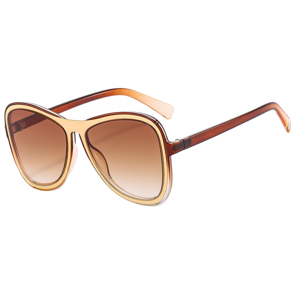 Lunettes de soleil oversize pour femme au design moderne 3