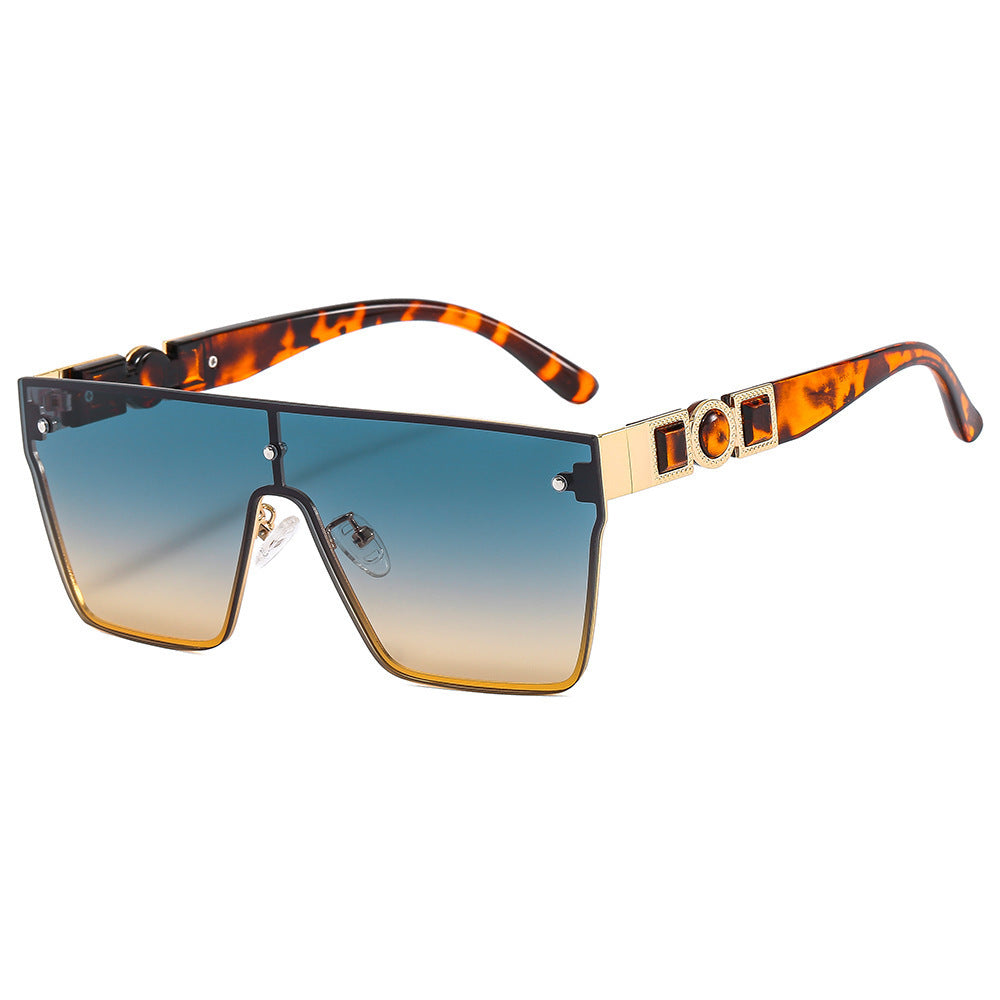 Lunettes de soleil oversize pour femme tendance 0