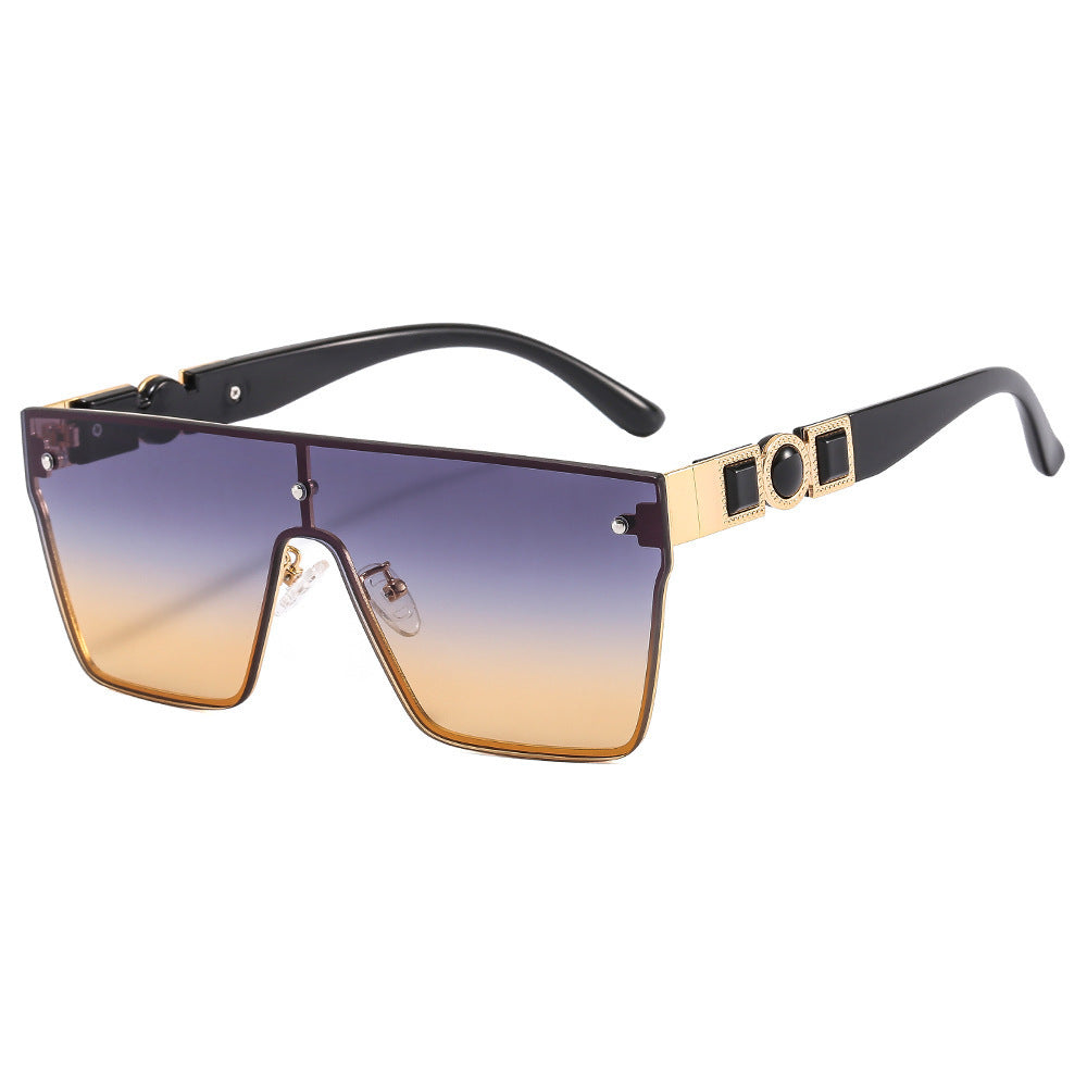 Lunettes de soleil oversize pour femme tendance 3