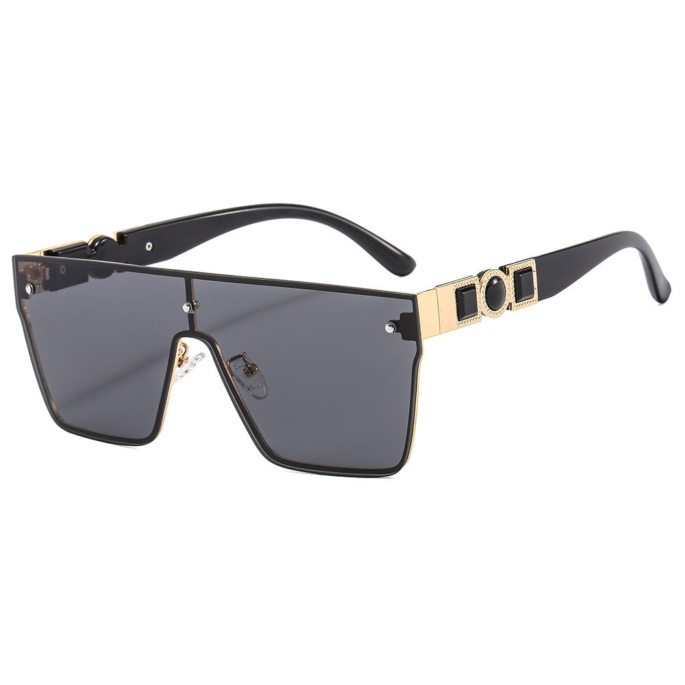 Lunettes de soleil oversize pour femme tendance 4