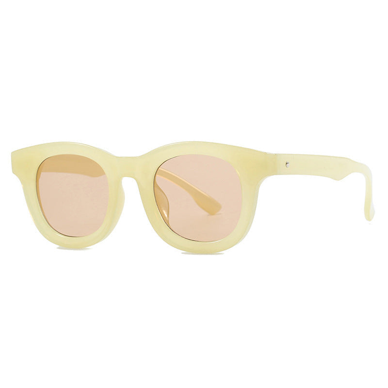 Lunettes de soleil oversize tendance pour femme 10