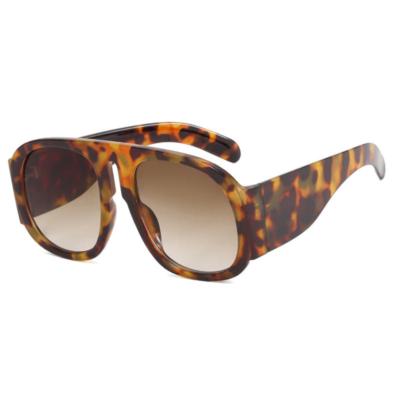 Lunettes de soleil oversize tendance pour femme 13