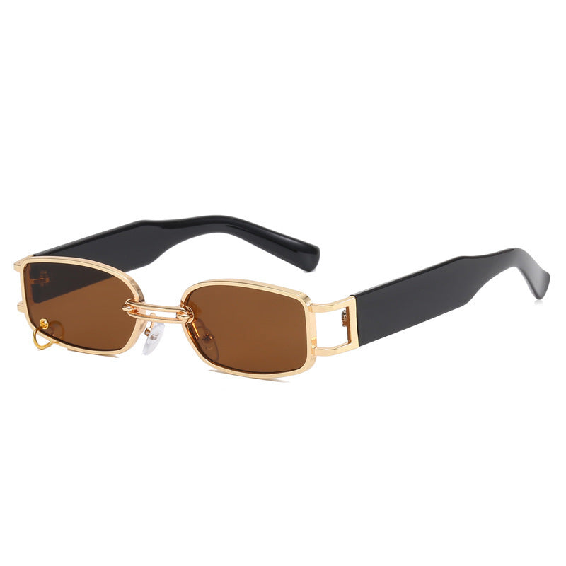 Lunettes de soleil pour femme au design rectangulaire 2