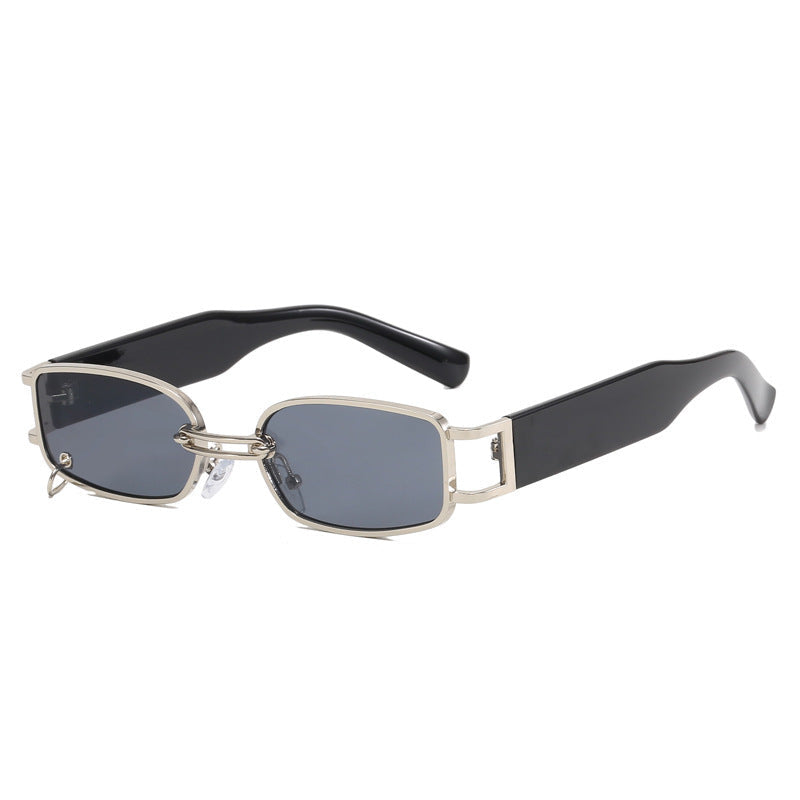 Lunettes de soleil pour femme au design rectangulaire 4