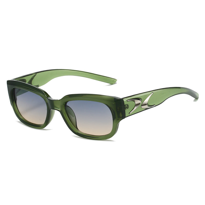 Lunettes de soleil pour femme au design surdimensionné 3