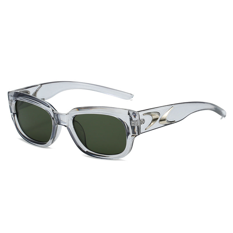Lunettes de soleil pour femme au design surdimensionné 7