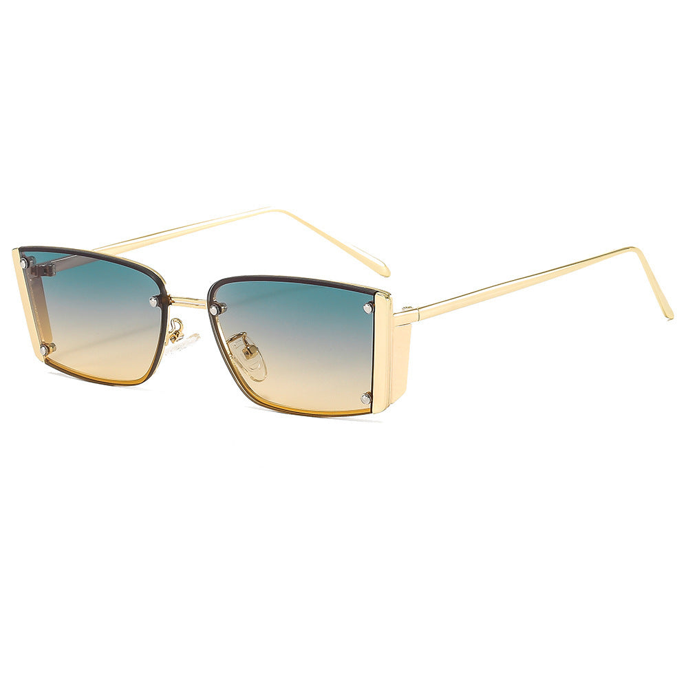Lunettes de soleil pour femme avec monture géométrique 0