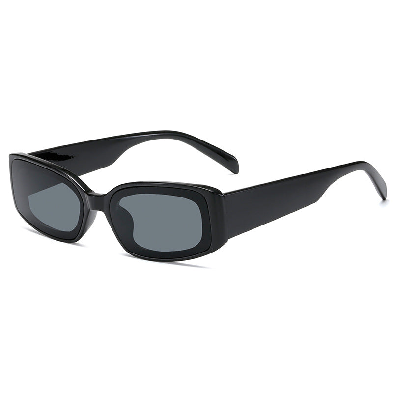 Lunettes de soleil pour femmes à verres carrés modernes 3