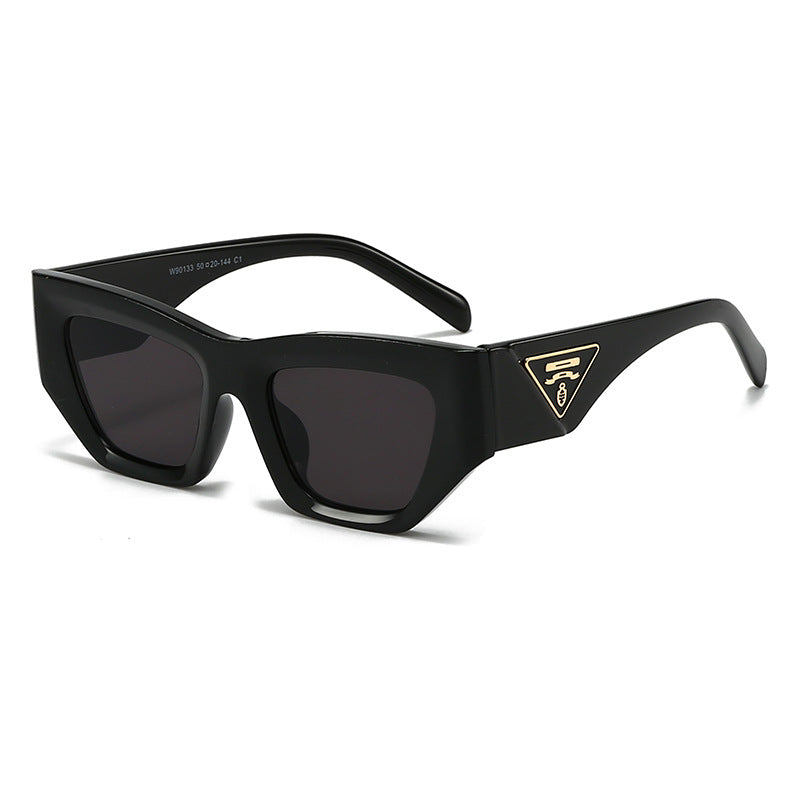 Lunettes de soleil pour femmes au design géométrique moderne 5
