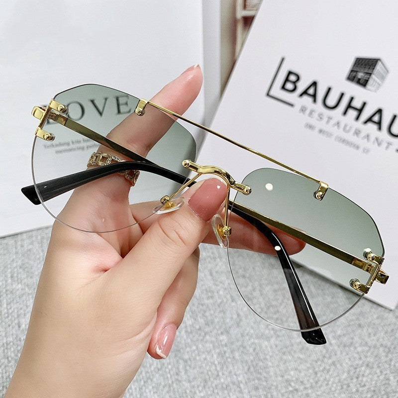 Lunettes de soleil pour femmes au design polygonal 4