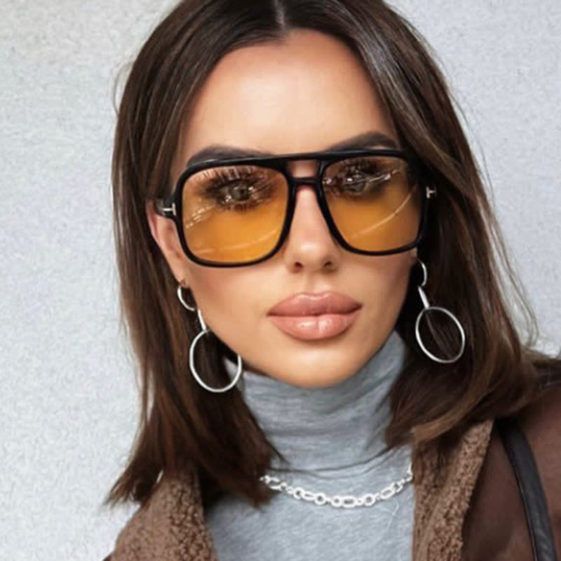 Lunettes de soleil pour femmes au design rectangulaire 4