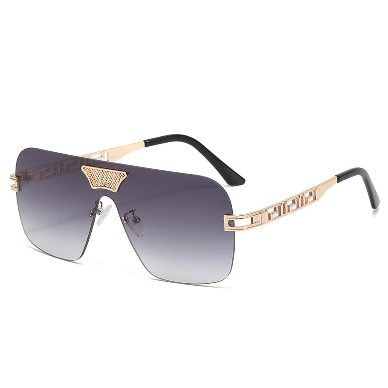 Lunettes de soleil pour femmes au style futuriste 5