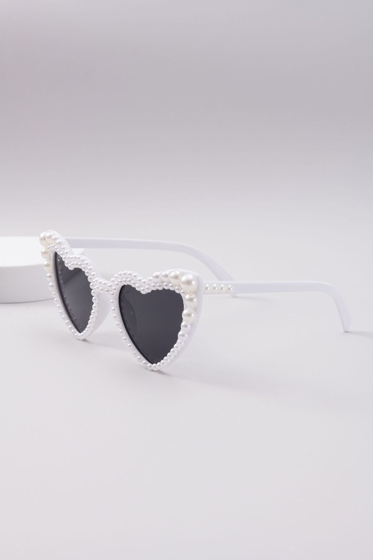 Lunettes de soleil pour femmes avec monture en perles 7