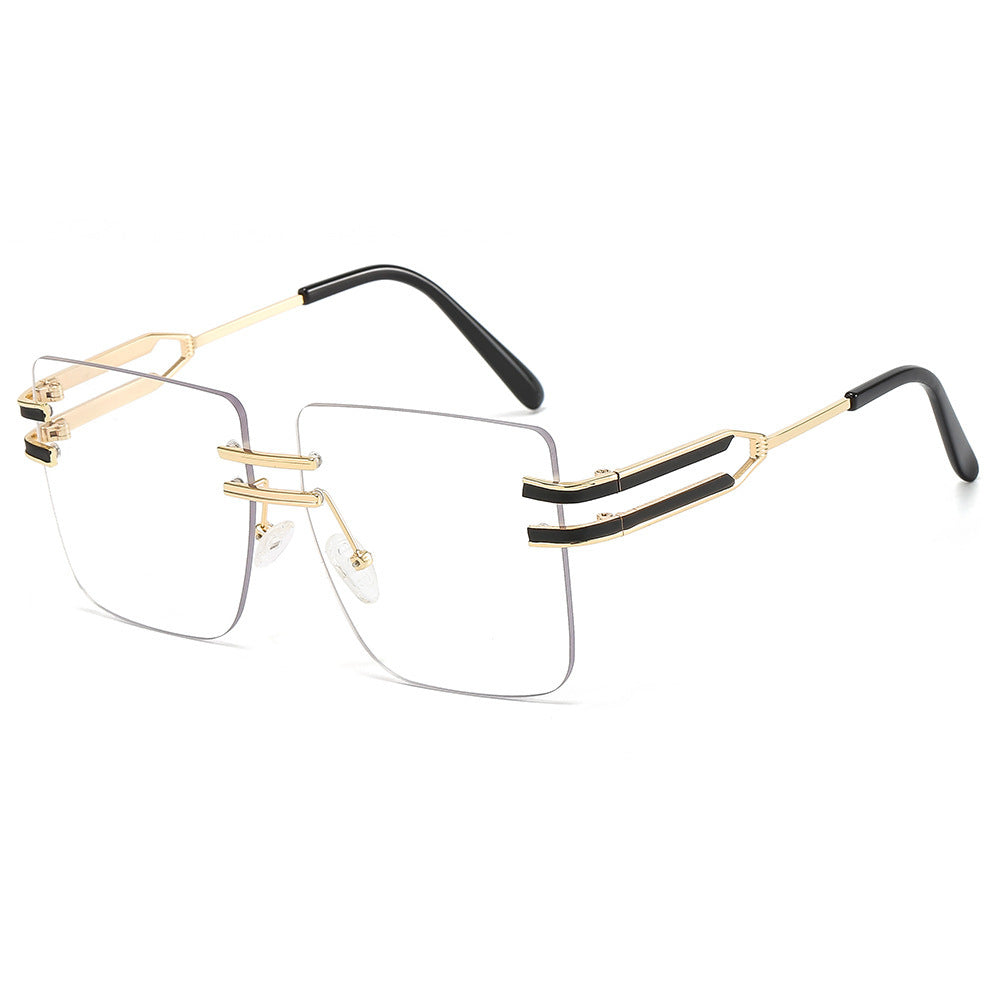 Lunettes de soleil pour femmes avec monture extravagante 6