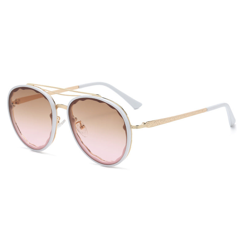 Lunettes de soleil pour femmes surdimensionnées modernes 5