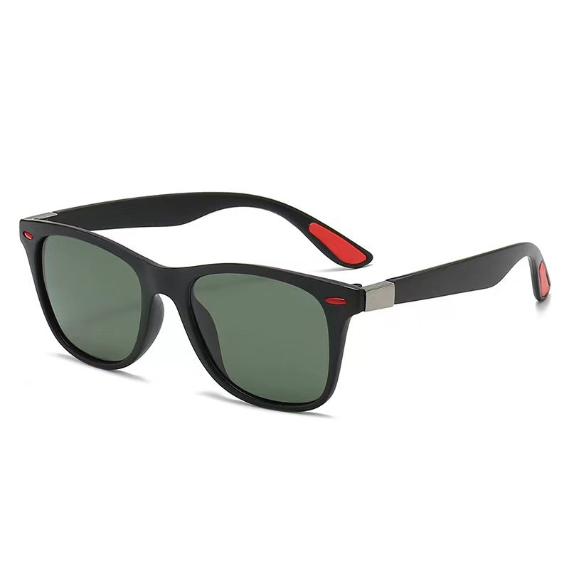 Lunettes de soleil rétro pour femmes avec monture robuste 6