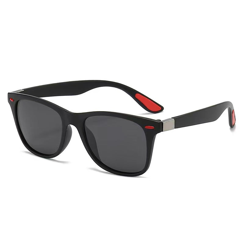 Lunettes de soleil rétro pour femmes avec monture robuste 8
