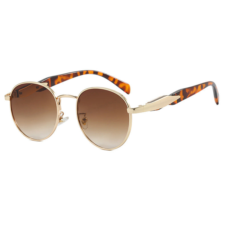 Lunettes de soleil rondes pour femmes avec monture dorée 5