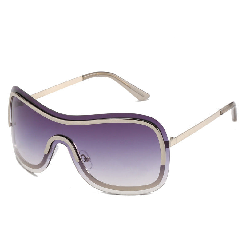 Lunettes de soleil sport oversize pour femmes au design moderne 8