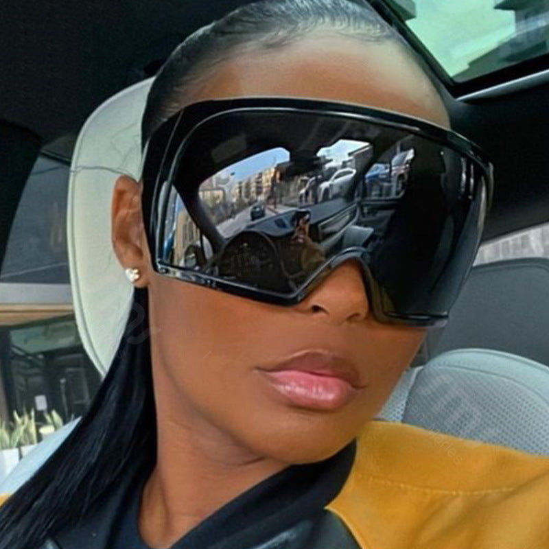 Lunettes de soleil sportives pour femmes aérodynamiques 3