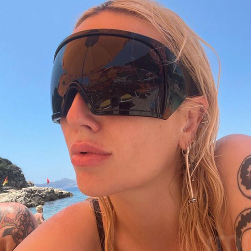 Lunettes de soleil sportives pour femmes aérodynamiques 4