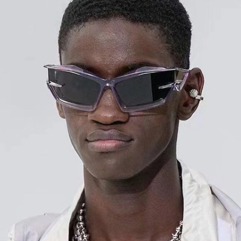 Lunettes de soleil sportives pour femmes au design dynamique 3