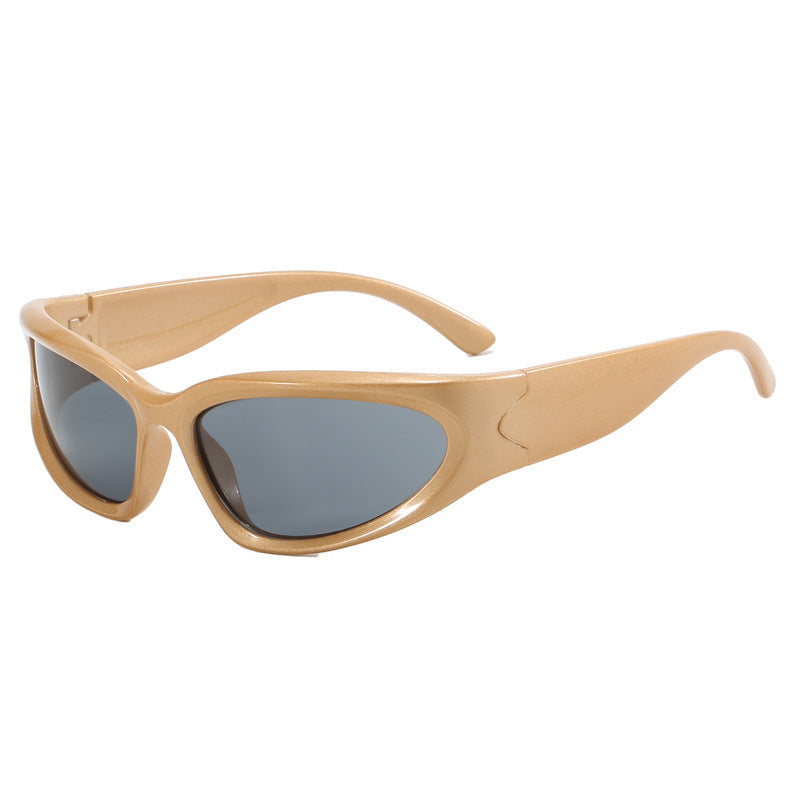 Lunettes de soleil sportives pour femmes au design moderne 4