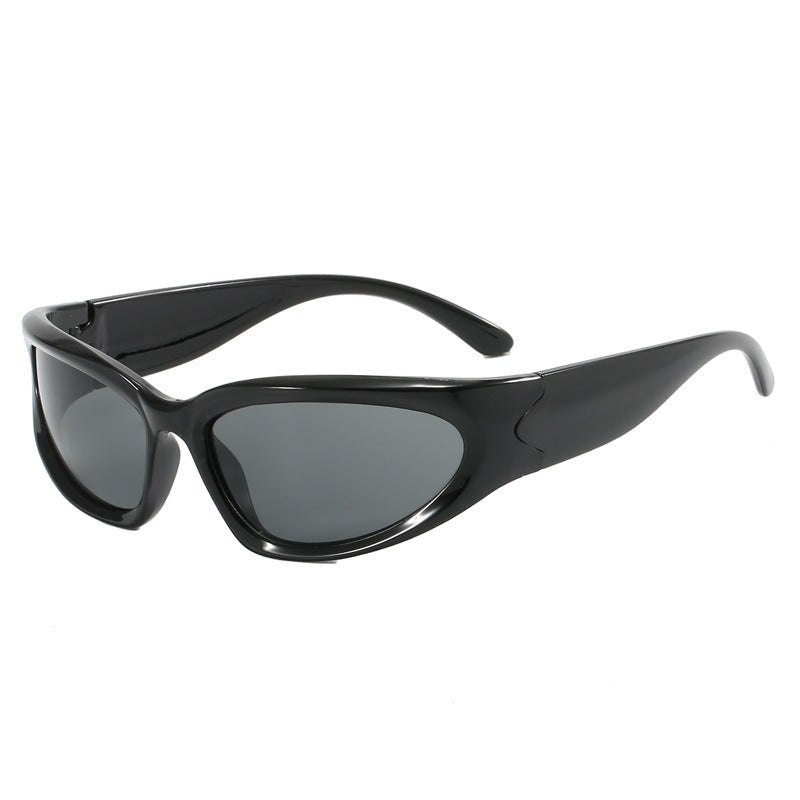 Lunettes de soleil sportives pour femmes au design moderne 9