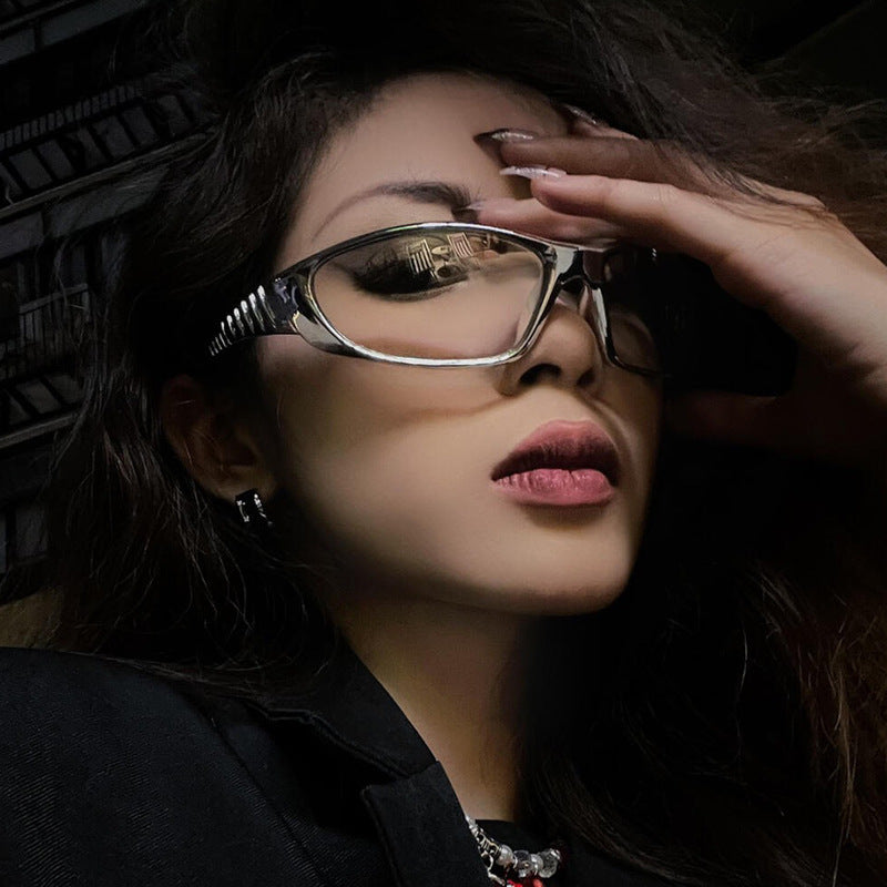 Lunettes de soleil sportives pour femmes modernes 2