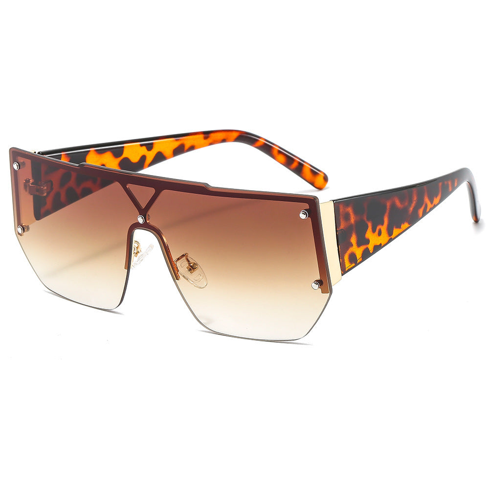 Lunettes de soleil surdimensionnées pour femmes au design géométrique 4