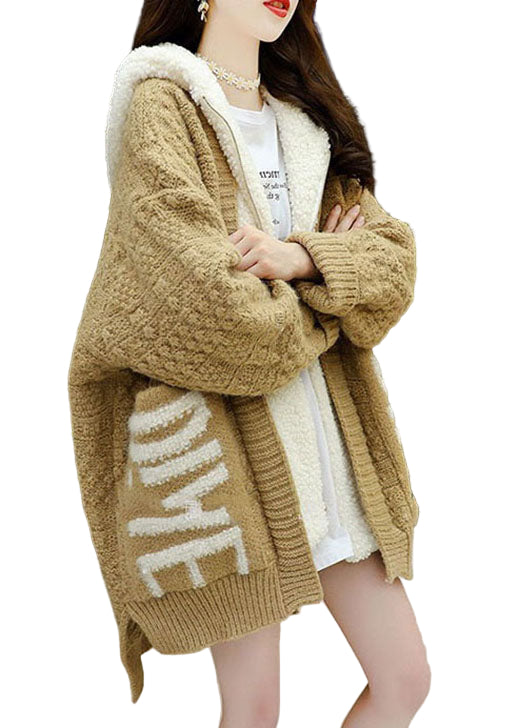 Manteau d'hiver à capuche en tricot 4