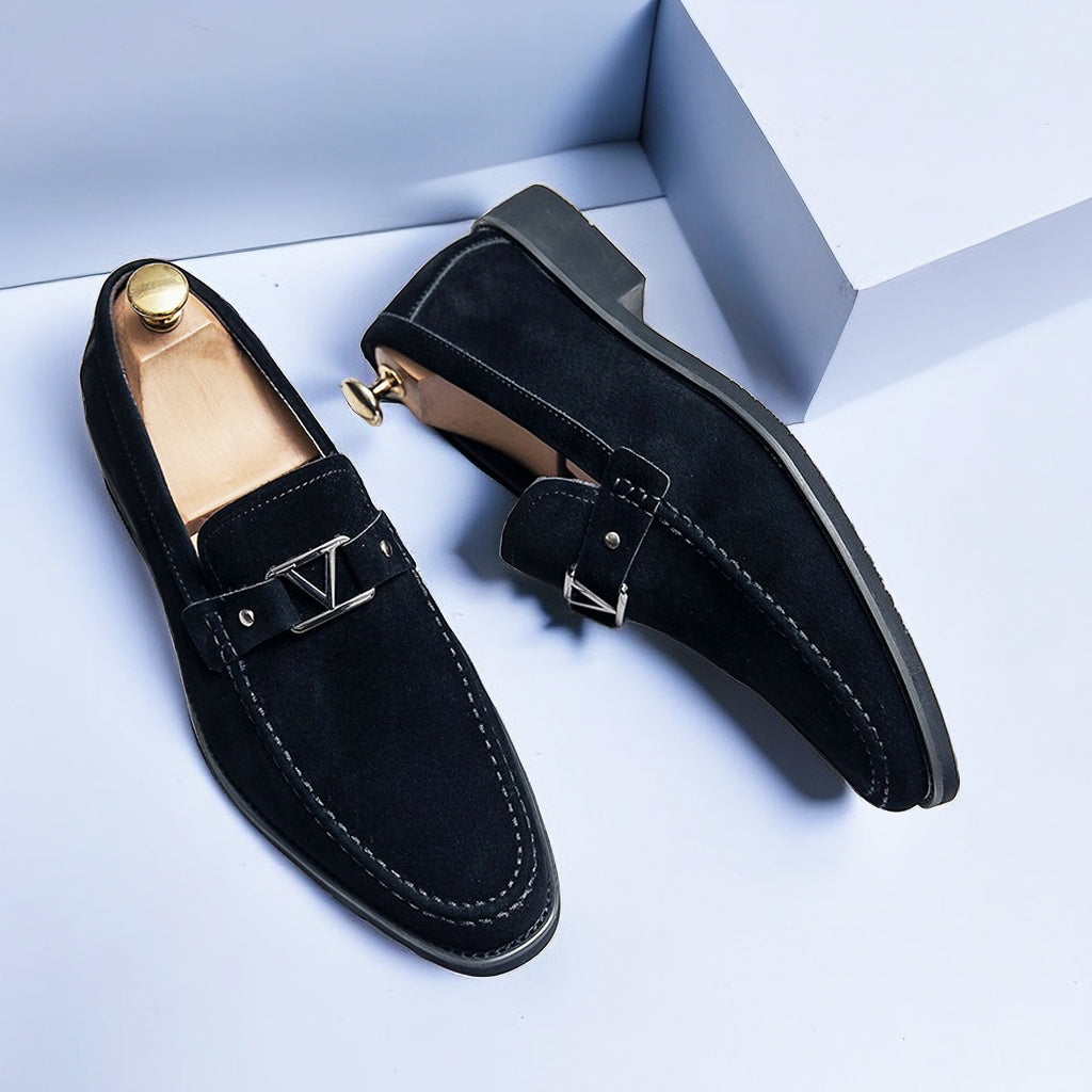 Mocassins pour Homme en Suède Vegan avec Boucle Élégante 1