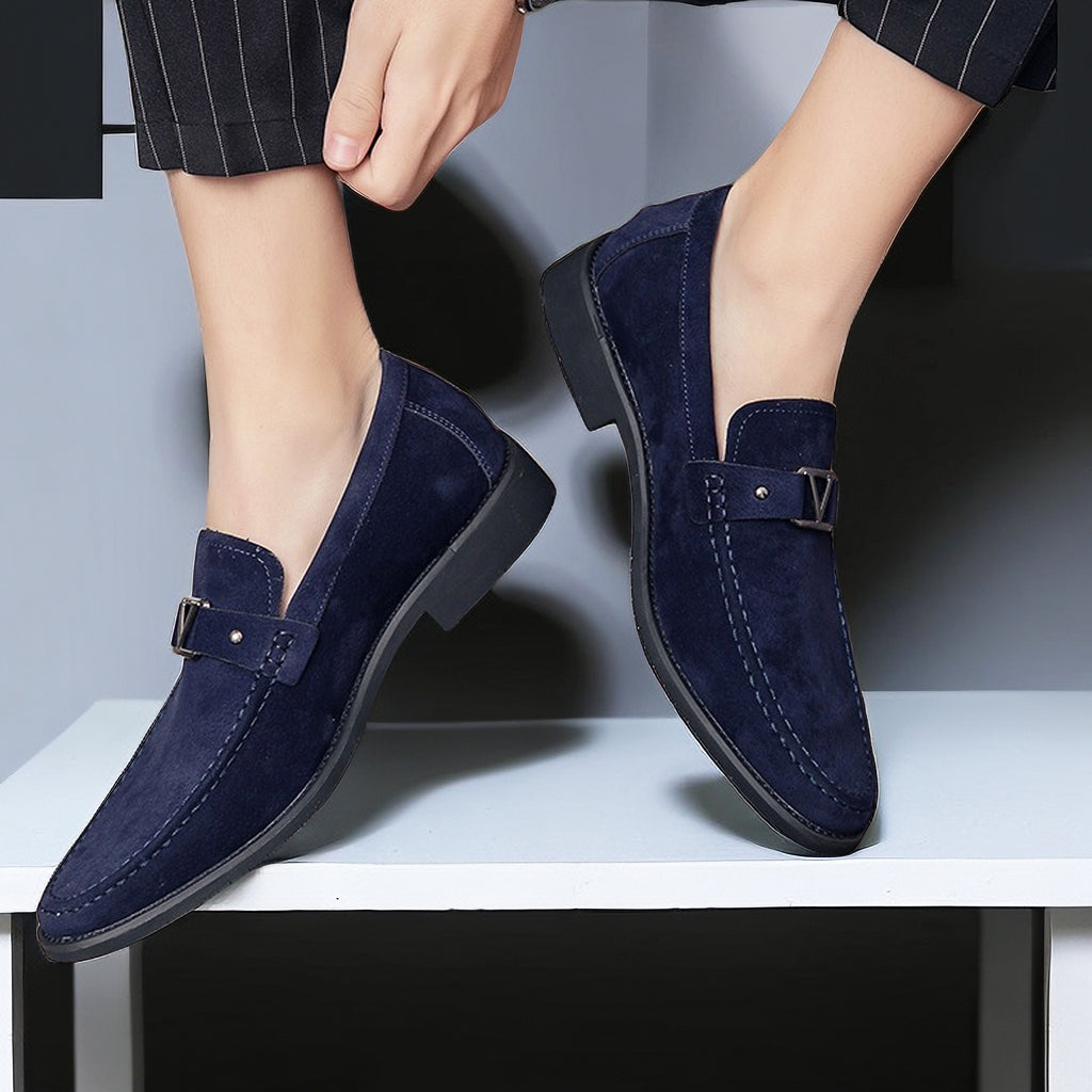 Mocassins pour Homme en Suède Vegan avec Boucle Élégante 4
