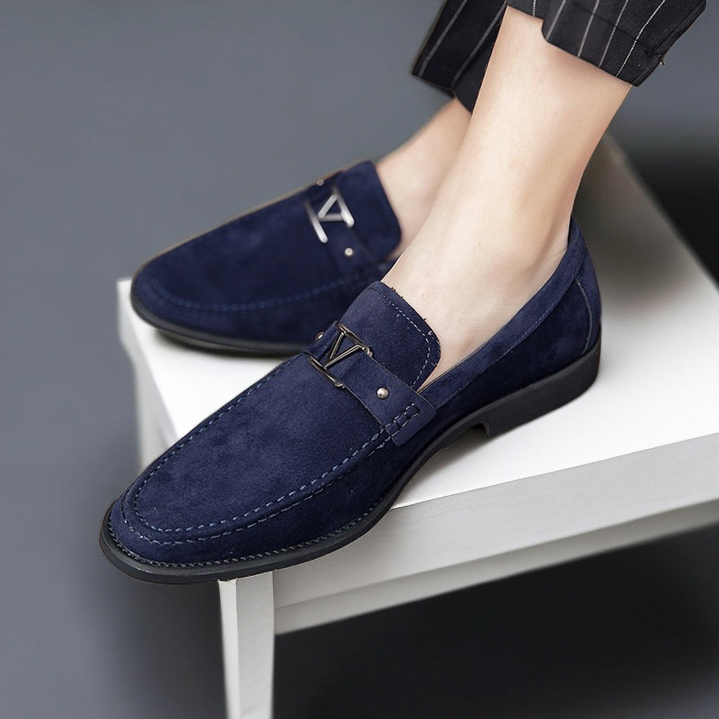Mocassins pour Homme en Suède Vegan avec Boucle Élégante 5