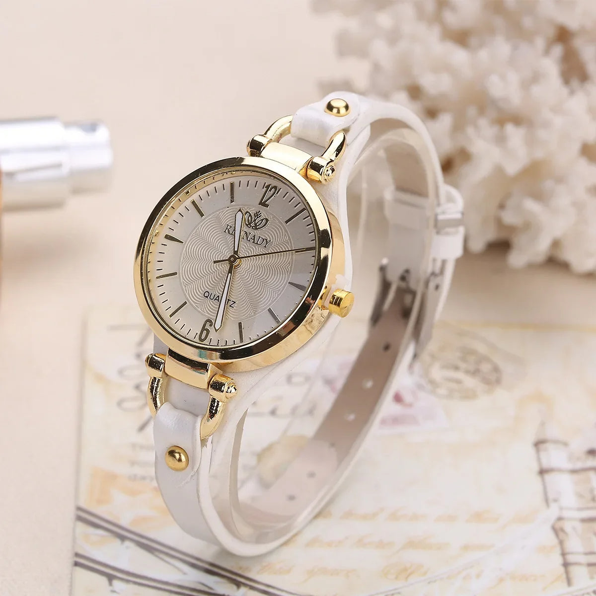 Montre Femme Ajustable à Cadran Rond 4