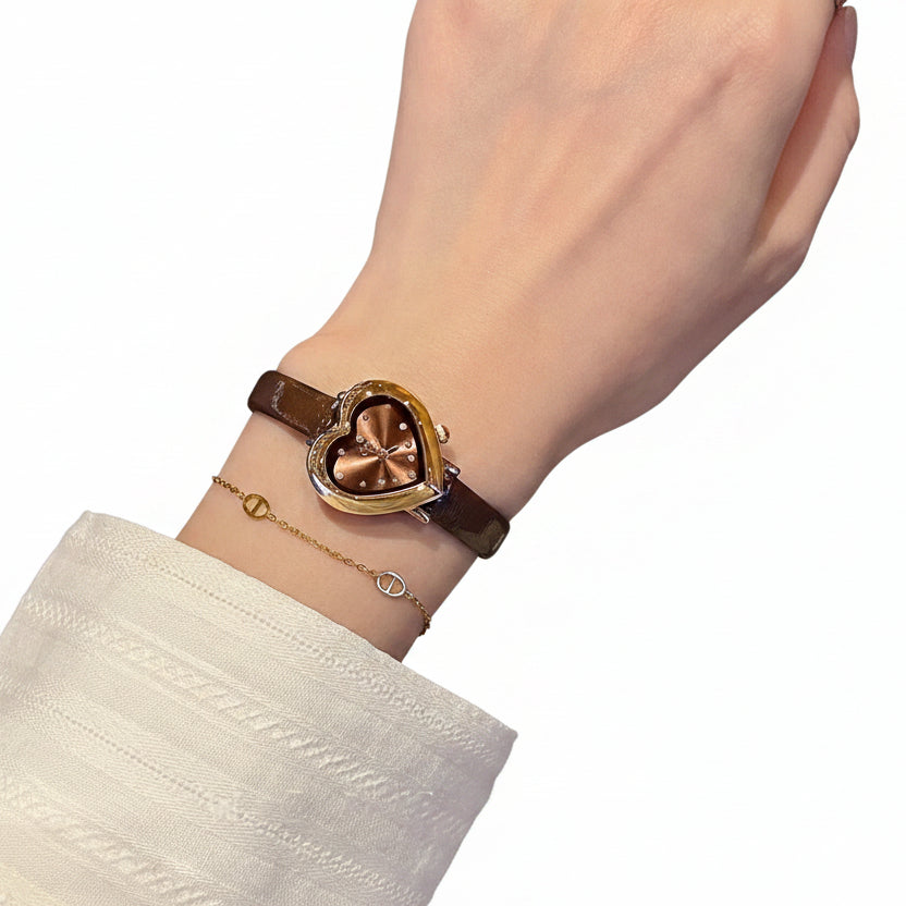 Montre Femme Design Coeur Moderne 4