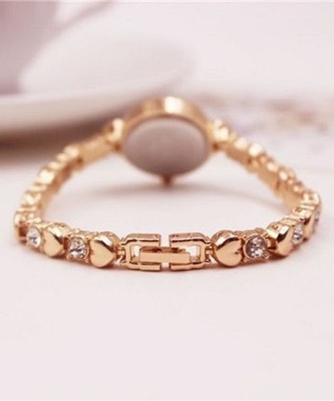 Montre Femme Forme Cœur Design Raffiné 4