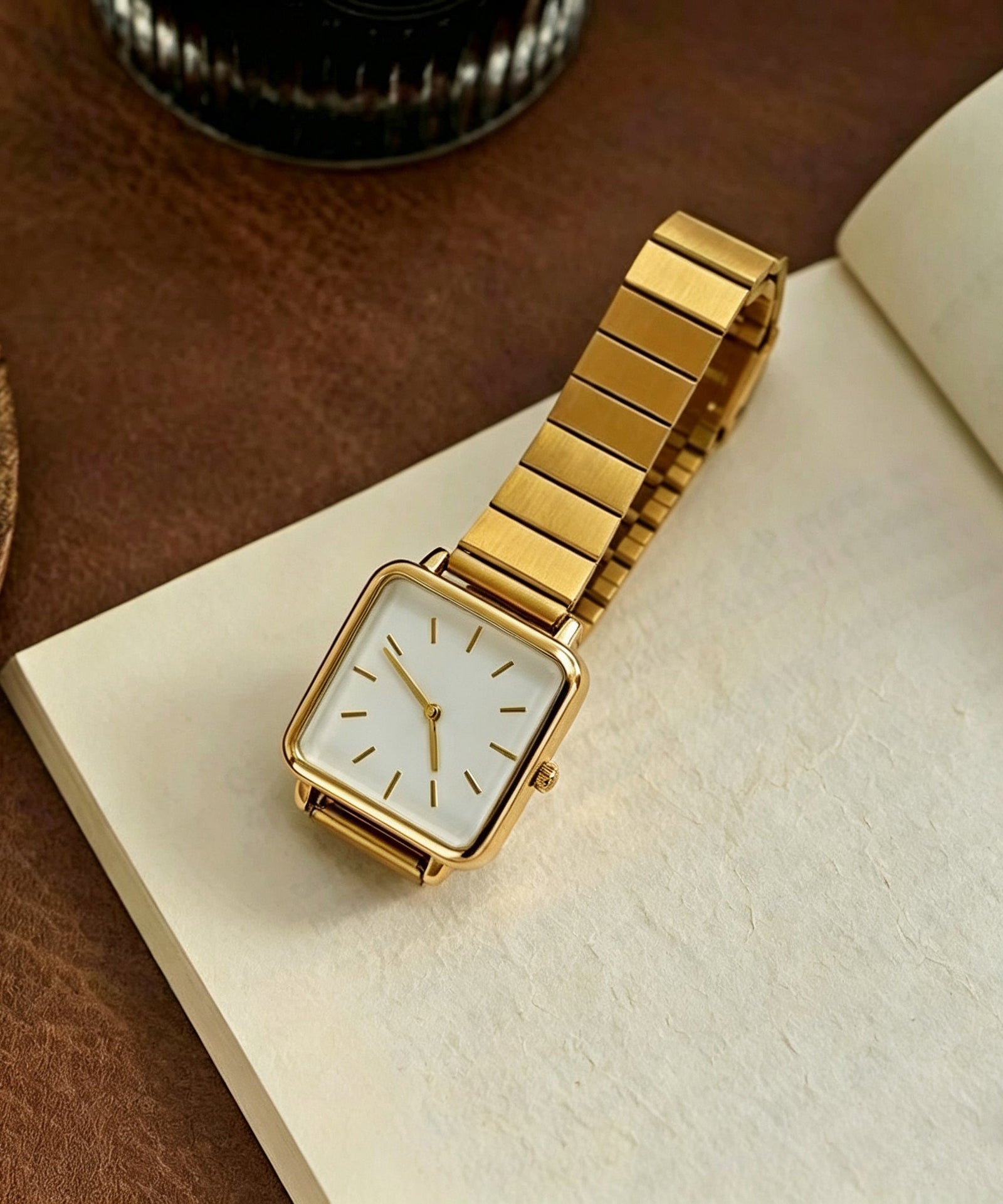 Montre Homme Style Minimaliste avec Bracelet en Bambou et Alliage Métallique 4