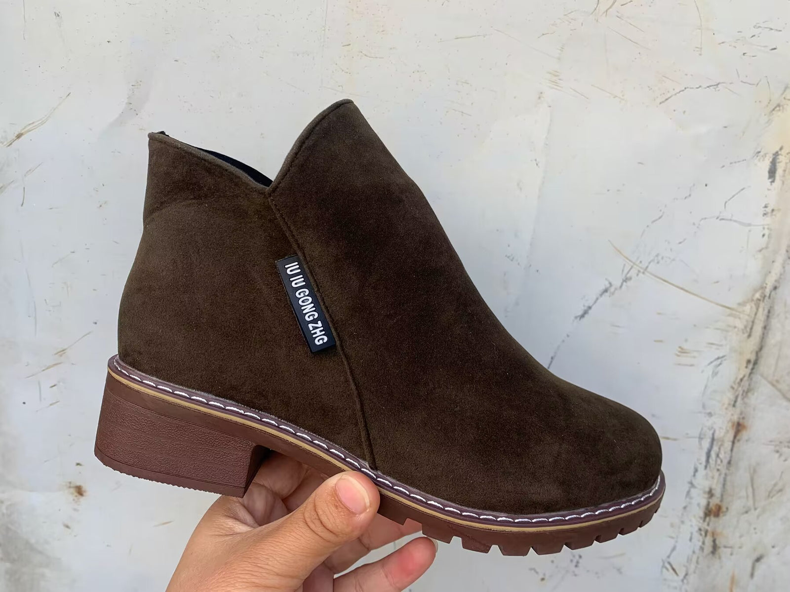 Bottines en daim et cuir pour femmes