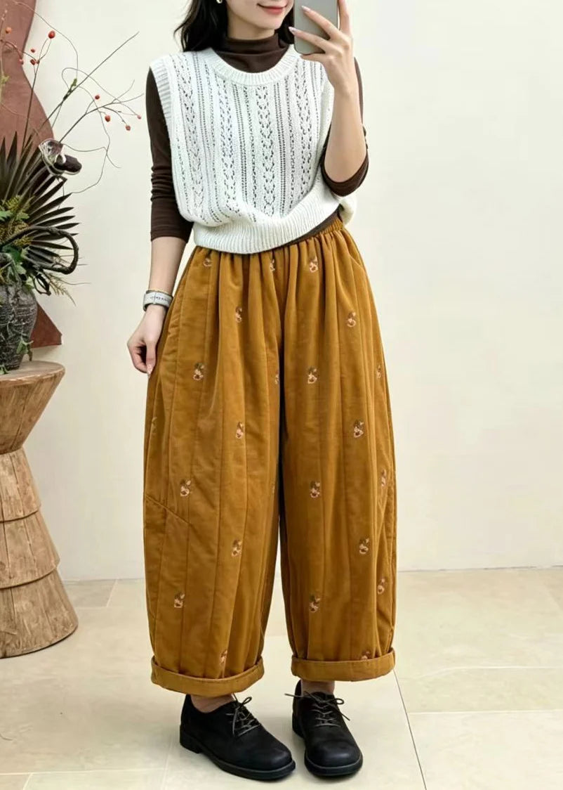 Pantalon court ample brodé à revers pour femme 2