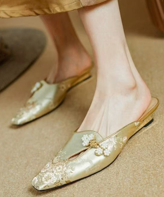 Pantoufles Baotou Chinoises en Satin Noir 3