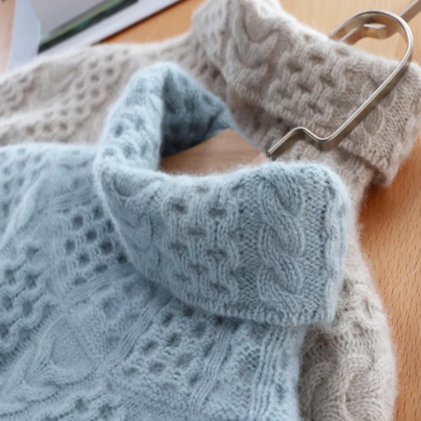 Pull Cachemire Femme Col Roulé Ajusté 3