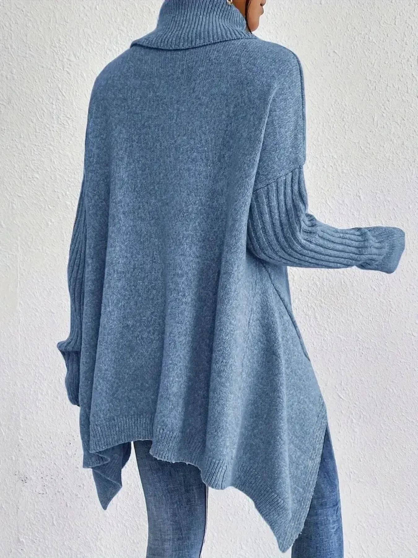 Pull Femme Col Roulé Surdimensionné Asymétrique 1