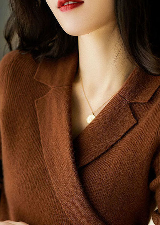 Pull Femme à Col Peter Pan Caramel Design Asymétrique 5