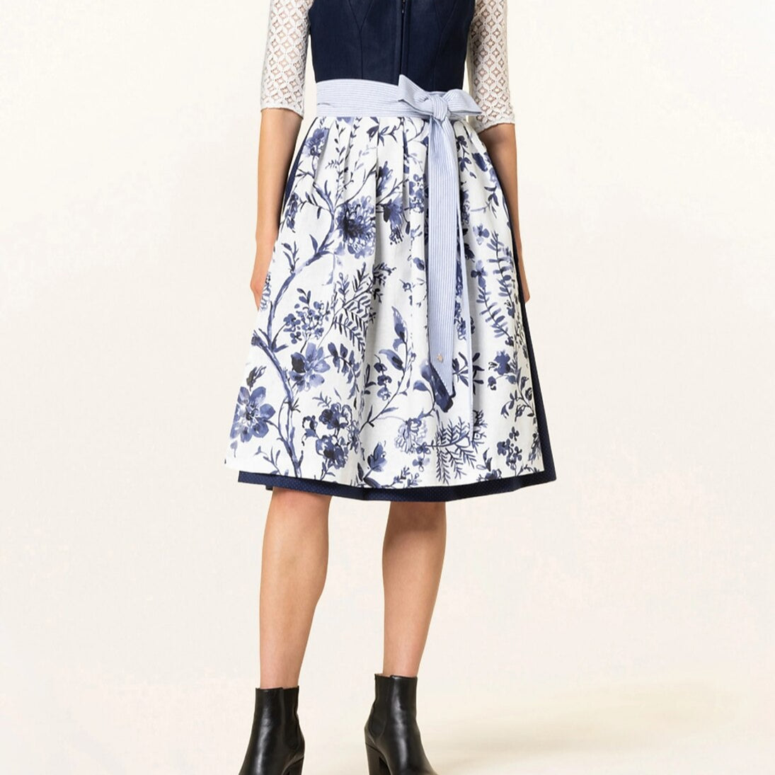 Robe Dirndl Femme Sans Manches Tissu de Qualité avec Jupon Ample 3