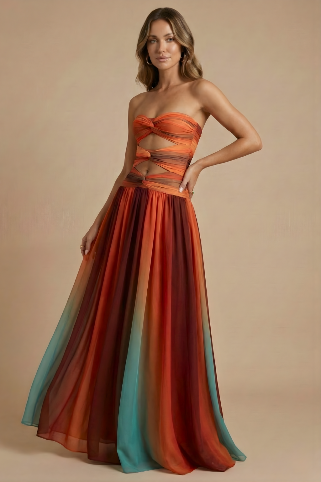 Robe Longue Bandeau Découpée avec Fente Haute 1
