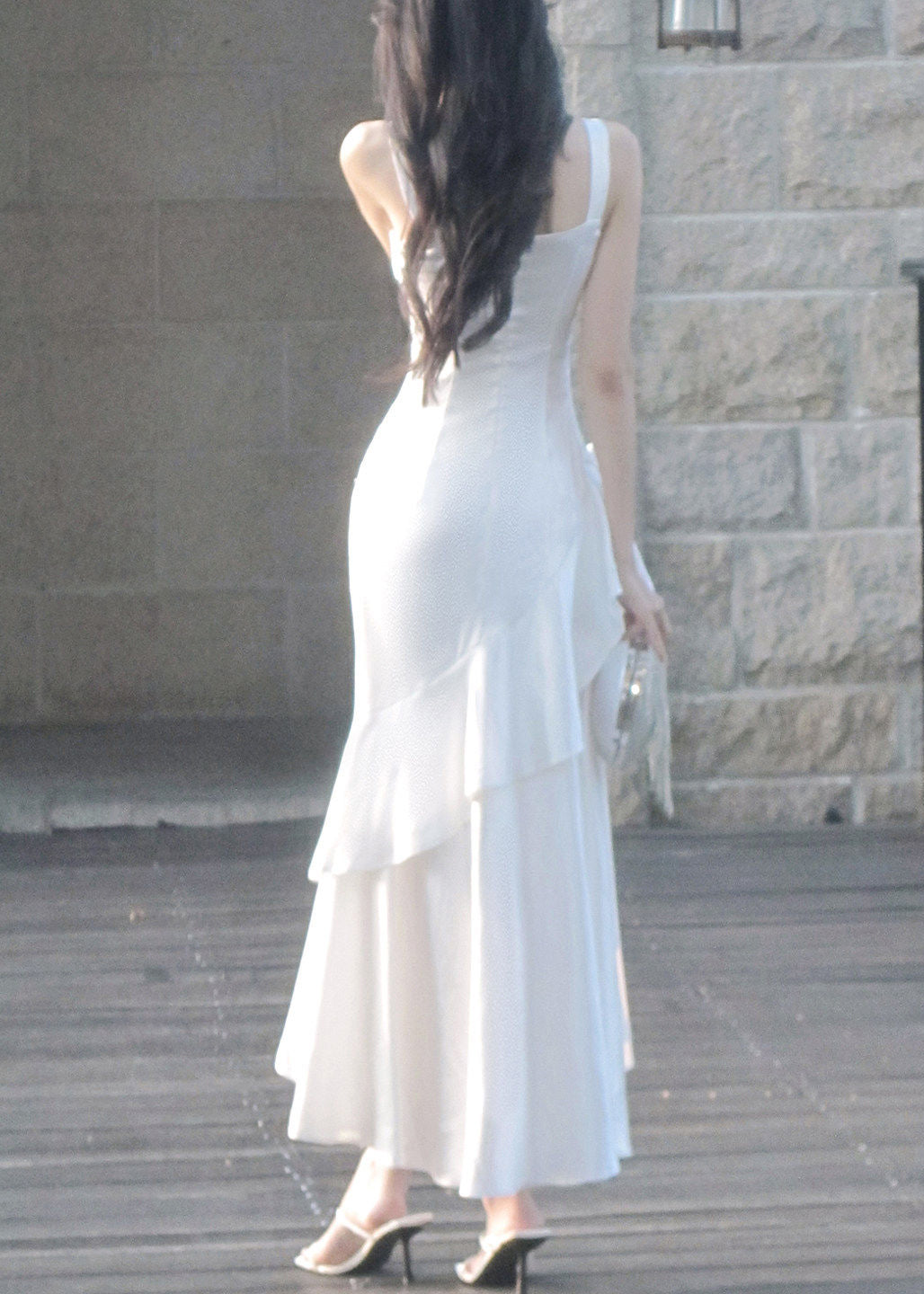 Robe Longue à Bretelles Spaghetti avec Col Carré Asymétrique 4