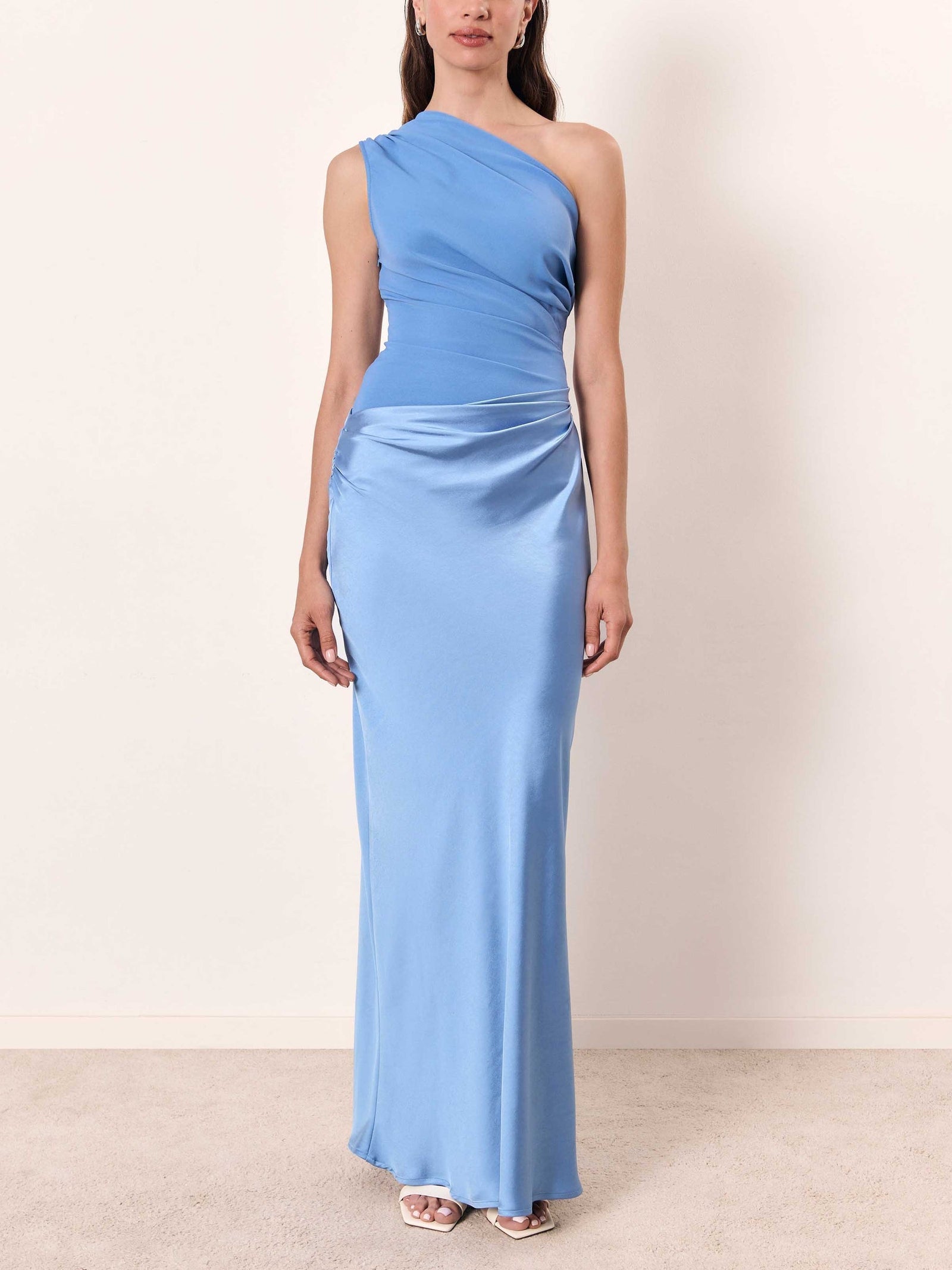 Robe Longue de Soirée à Une Épaule 8